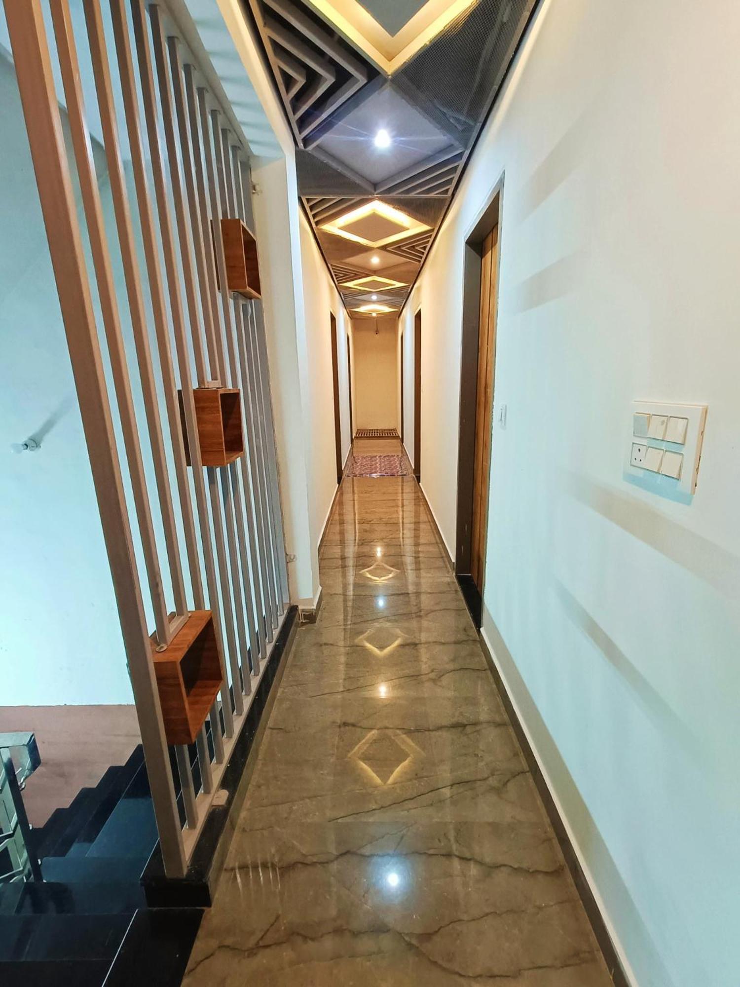 Shri Radha Rani Kripa Dham Otel Mathura Dış mekan fotoğraf